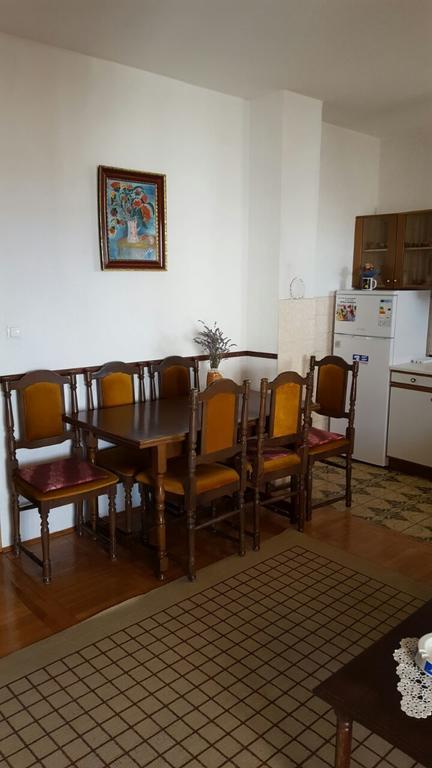 Apartment Anita Сень Экстерьер фото
