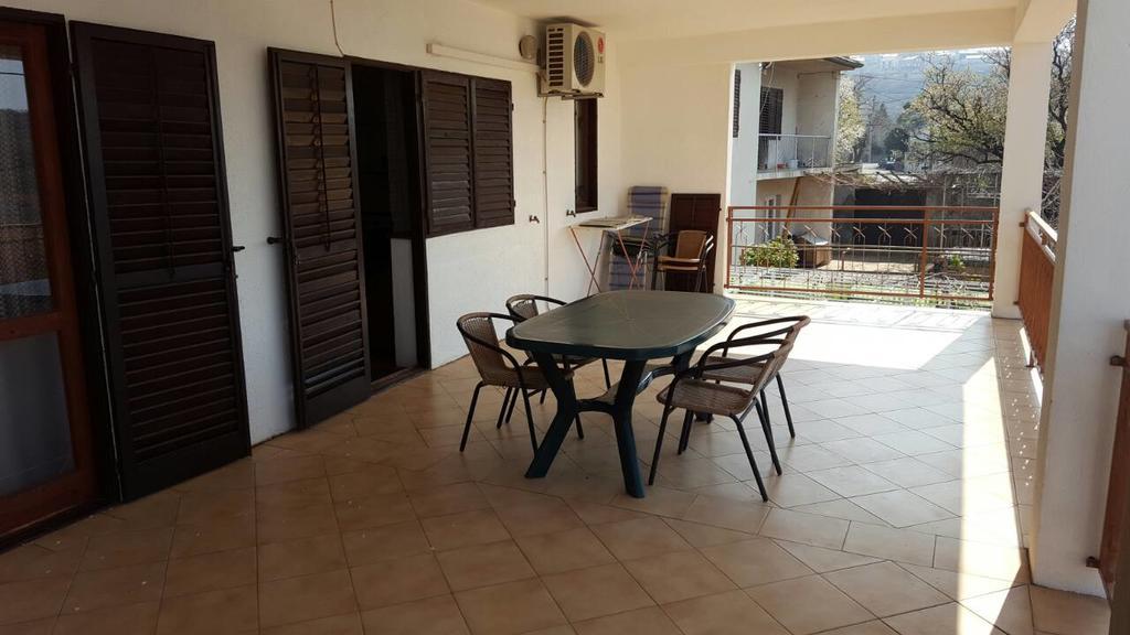 Apartment Anita Сень Экстерьер фото