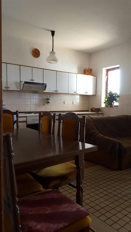 Apartment Anita Сень Экстерьер фото