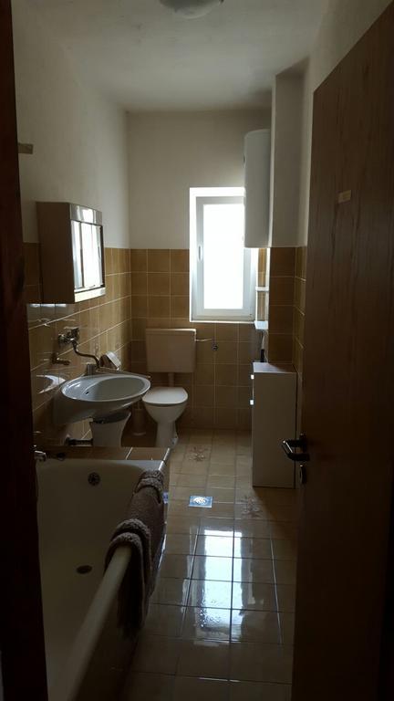 Apartment Anita Сень Экстерьер фото